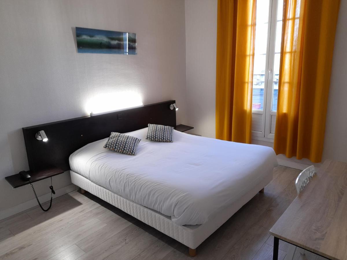 Hotel Contact De France