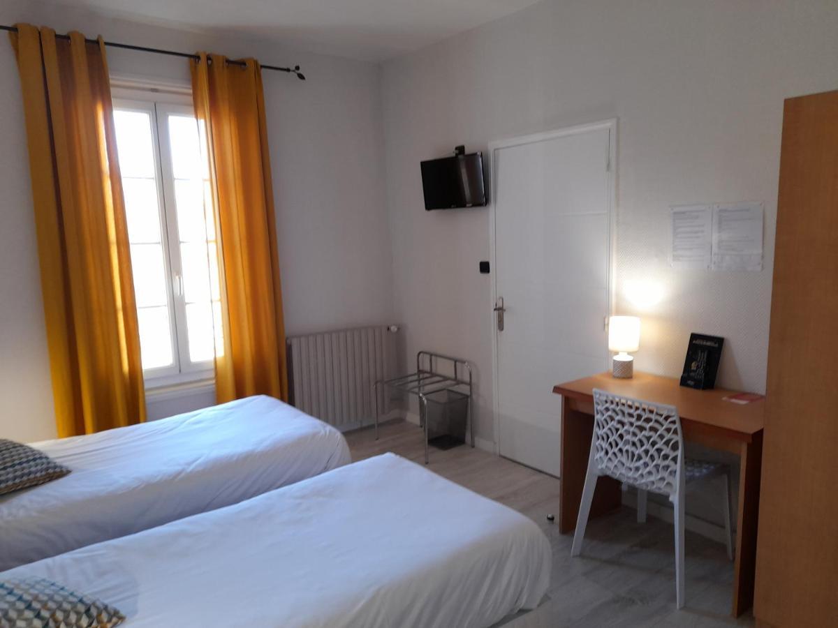 Hotel Contact De France