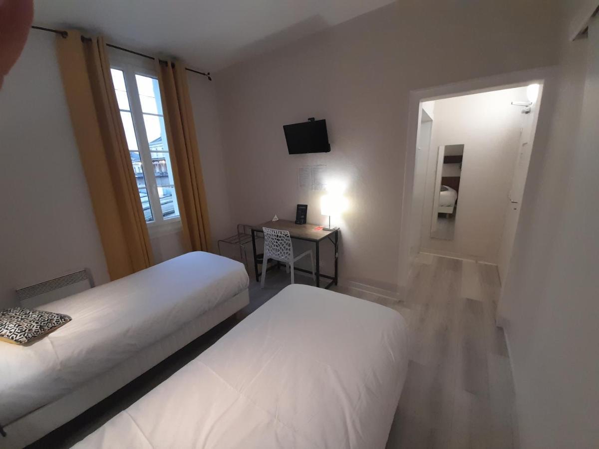 Contact De France Hotel