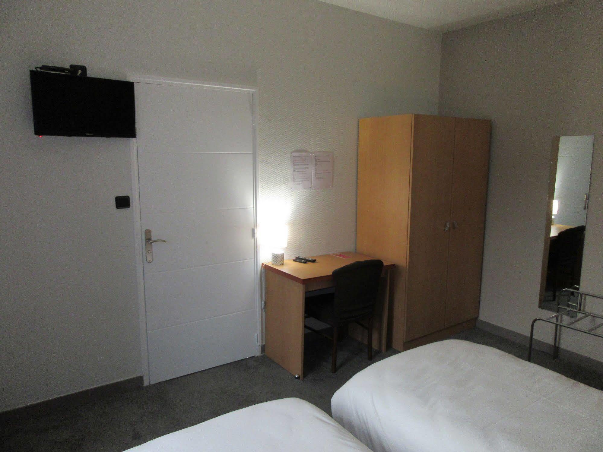 Hotel Contact De France Saintes