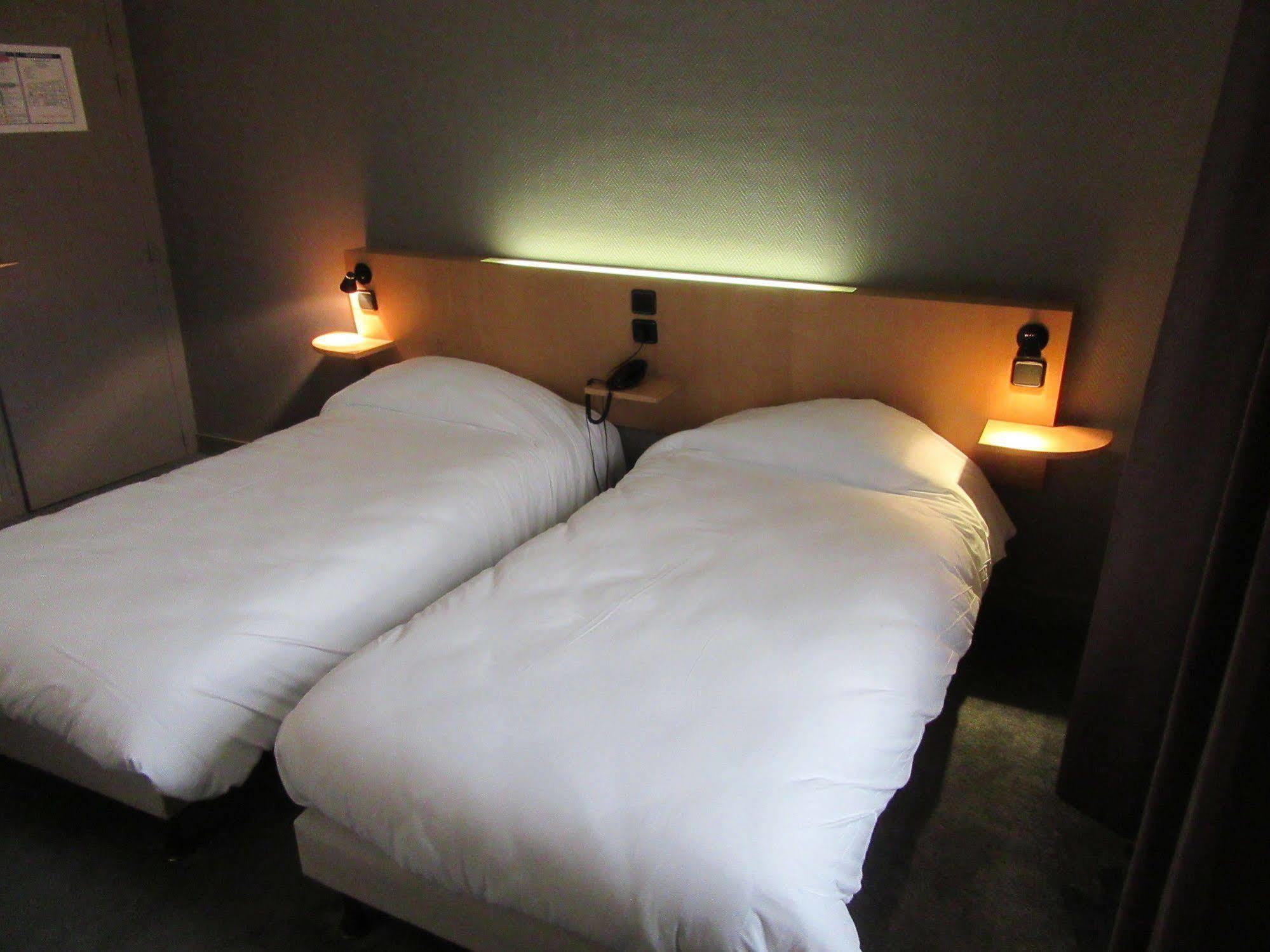 Hotel Contact De France